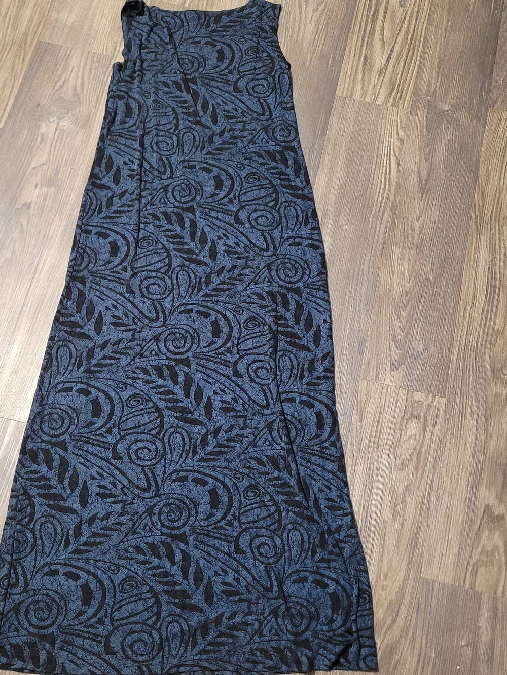 Sleeveless Blue and Black Patterned Maxi Dress Slinky NEW